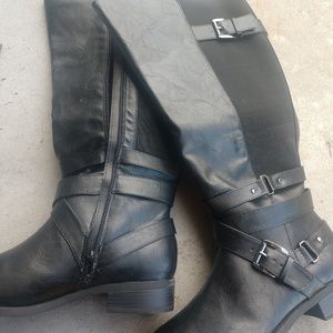 Black torrid boots